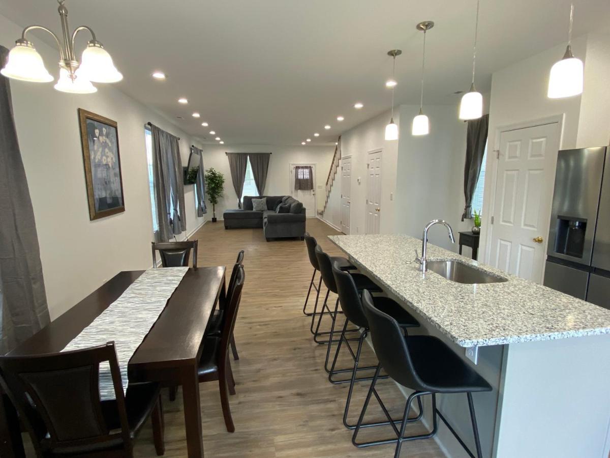 The Chesapeake Gray Villa Norfolk Bagian luar foto